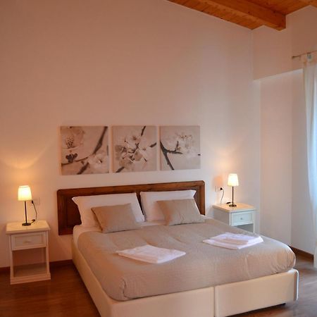 Residence I Fiori Piantedo エクステリア 写真